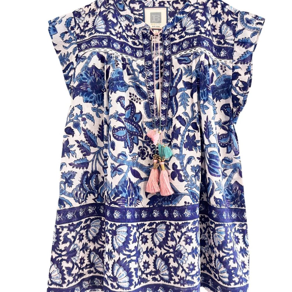 NWOT Alicia BELL Aubrey Top size Small